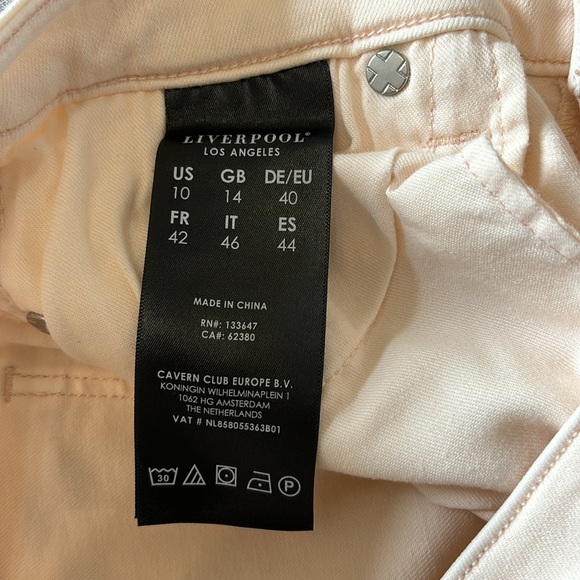 Women’s Light Pink Skinny Jeans - Picture 7 of 8